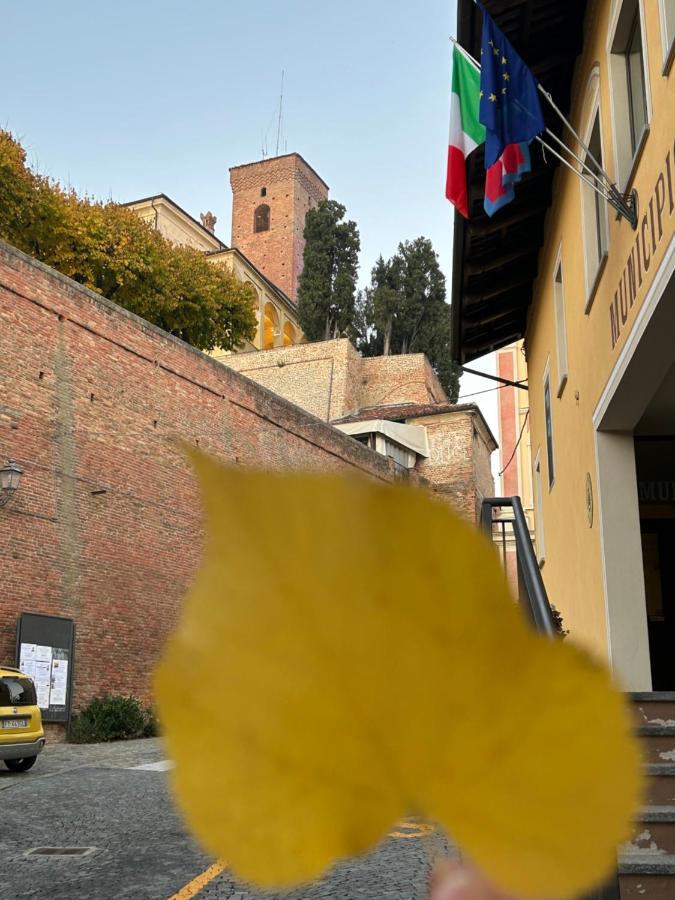 Takapradalu Villa Cisterna dʼAsti Exteriör bild